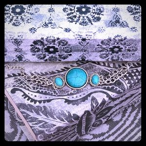 Gorgeous Turquoise & Silver Bracelet